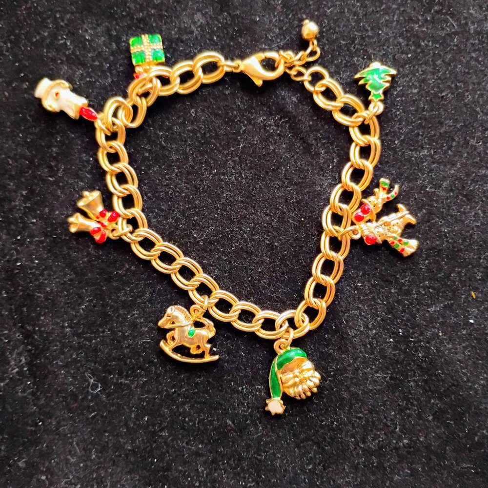 8 inch Christmas charm bracelet